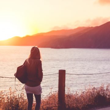 Top 3 Tips to “Set Yourself Apart from the Pack,” Professionally Speaking!