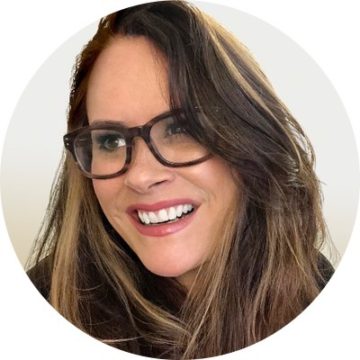CEO Interview with Editor-in-Chief of SHAPE Magazine, Elizabeth Goodman Artis